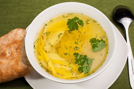 Куриная лапша по-домашнему