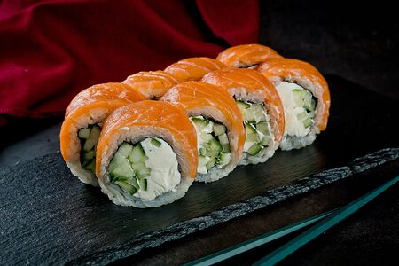 Филадельфия с огурцом