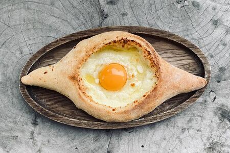 Хачапури по-аджарски