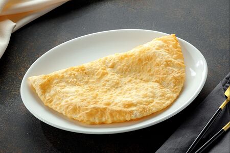 Чебурек с сыром халяль