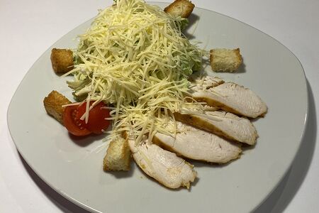 Цезарь с курицей