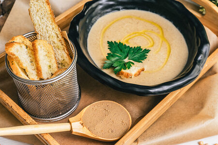 Крем-суп из лесных грибов