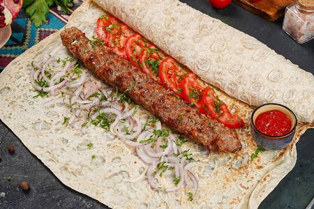 Бурум из люля баранины