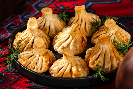 Жареные хинкали с бараниной