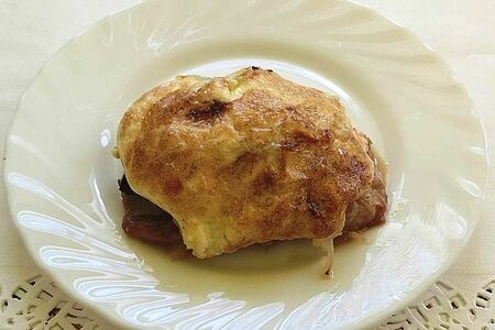 Мясо по-французски с грибами и сыром