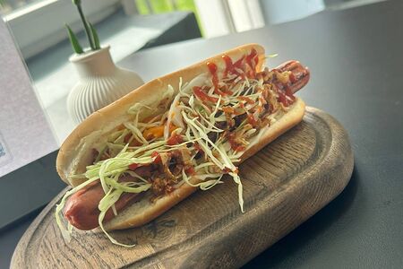 Хот-дог Студенческий с сосиской халяль  