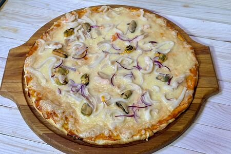 Пицца с морепродуктами