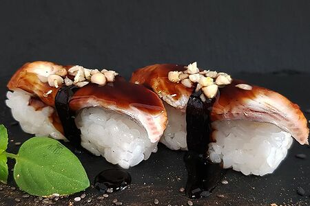 Нигири с угрем