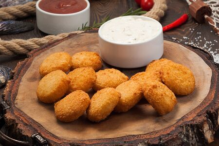 Медальоны сырные с халапеньо