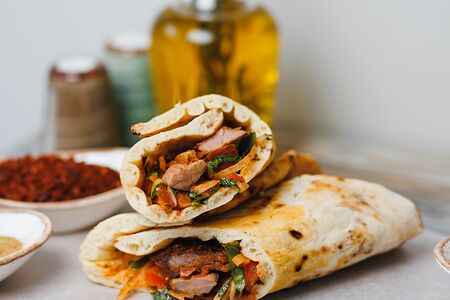 Дюрюм с ягненком Kuzu Dürüm большая