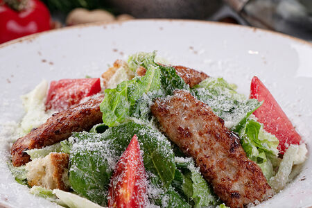 Салат Цезарь-кебаб