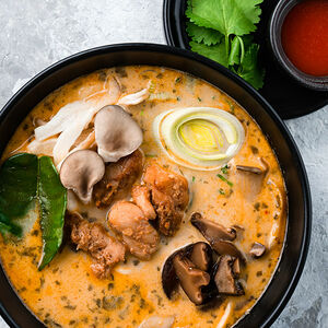 Том Кха с курицей чар си