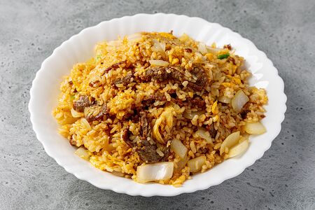 Рис, жаренный с говядиной