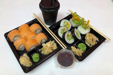 Комбо с Филадельфией и овощным роллом