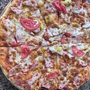 Пицца Тропикана средняя