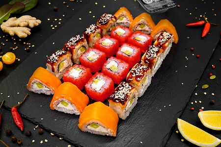 Сет Креветка, угорь и лосось