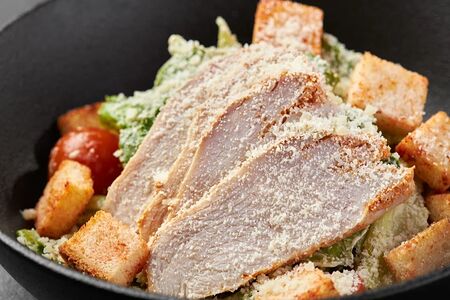 Цезарь с курицей