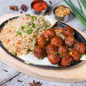 Фрайд-рис с вег манчуриан