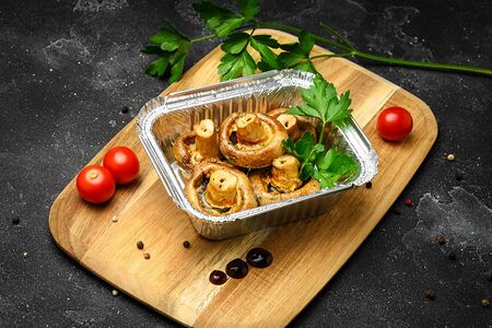 Шампиньоны на мангале