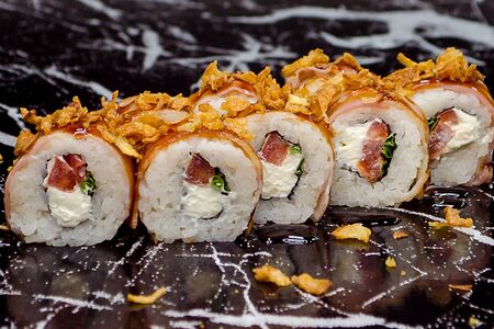 Запеченный с беконом BBQ