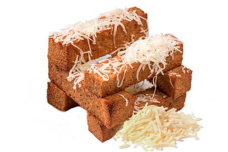 Гренки с сыром и сливочно-чесночным соусом