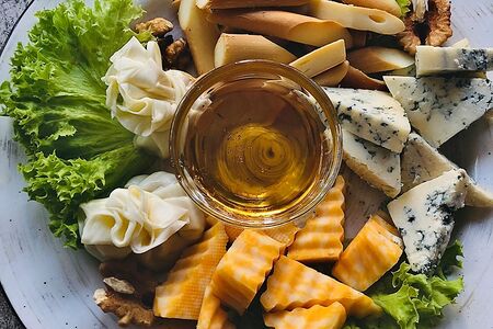 Сырная тарелка