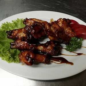 Куриные крылышки с соусом Терияки