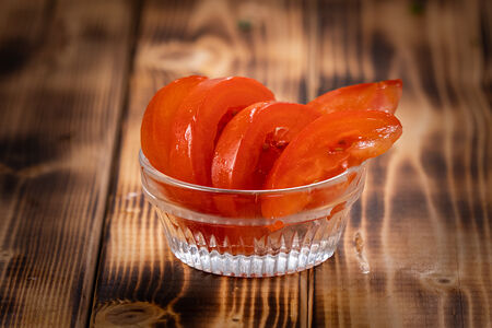 Помидор свежий (для чебурека весом 100 гр)