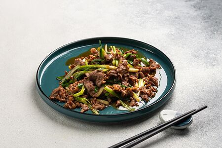 Баранина Цум Бо