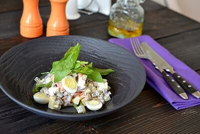 Салат Оливье с языком молочного теленка