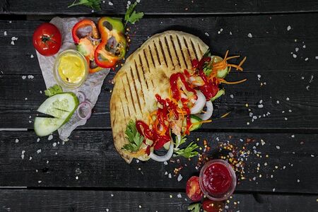 Донар с копченой курицей