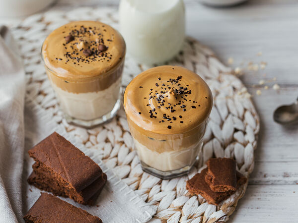 Svet by Julia Goncharova