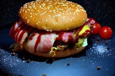 Бургер Чедер-бекон