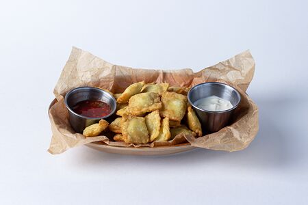 Triple Crunch с брынзой и зеленью