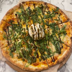 Պեստո և բուրատա