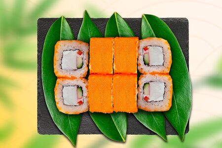 Ролл Окаяма