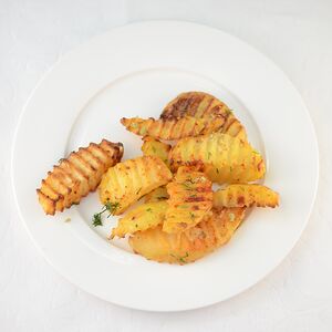 Картофель, запечённый с паприкой