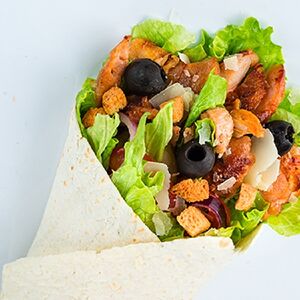 Донер Цезарь в лаваше с курицей