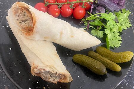 Люля-кебаб с курицей в лаваше