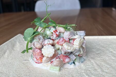 Салат с телятиной