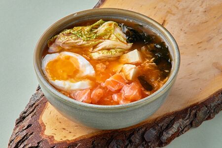 Суп Кимчи с морепродуктами