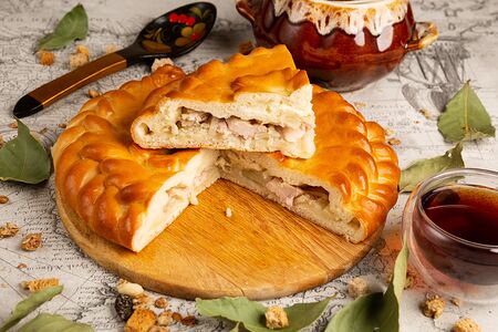 Пирог с курицей и картошкой