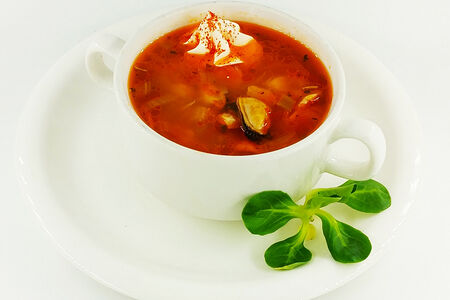 Суп Буйабес с морепродуктами и соусом Руй