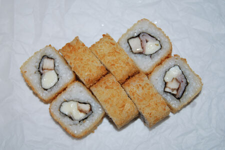 Ролл Жареный с беконом