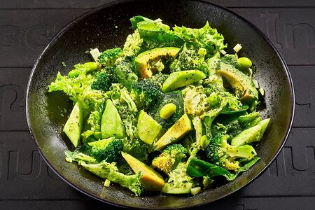 Зеленый салат