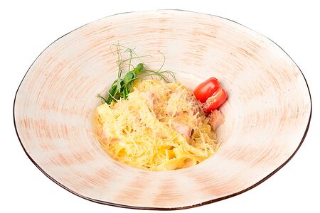 Карбонара с копченой индейкой