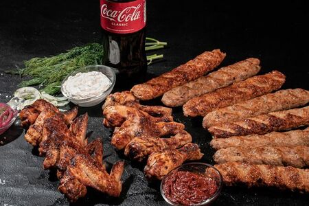 Ассорти из курицы на углях