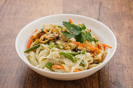 Морепродукты в сливочном соусе