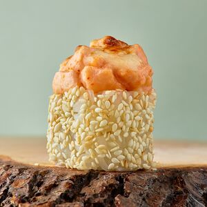 Запеченный ролл с креветкой