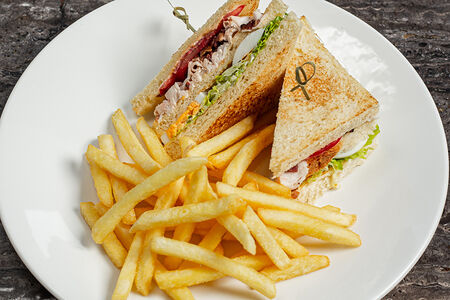 Клаб-сэндвич с курицей